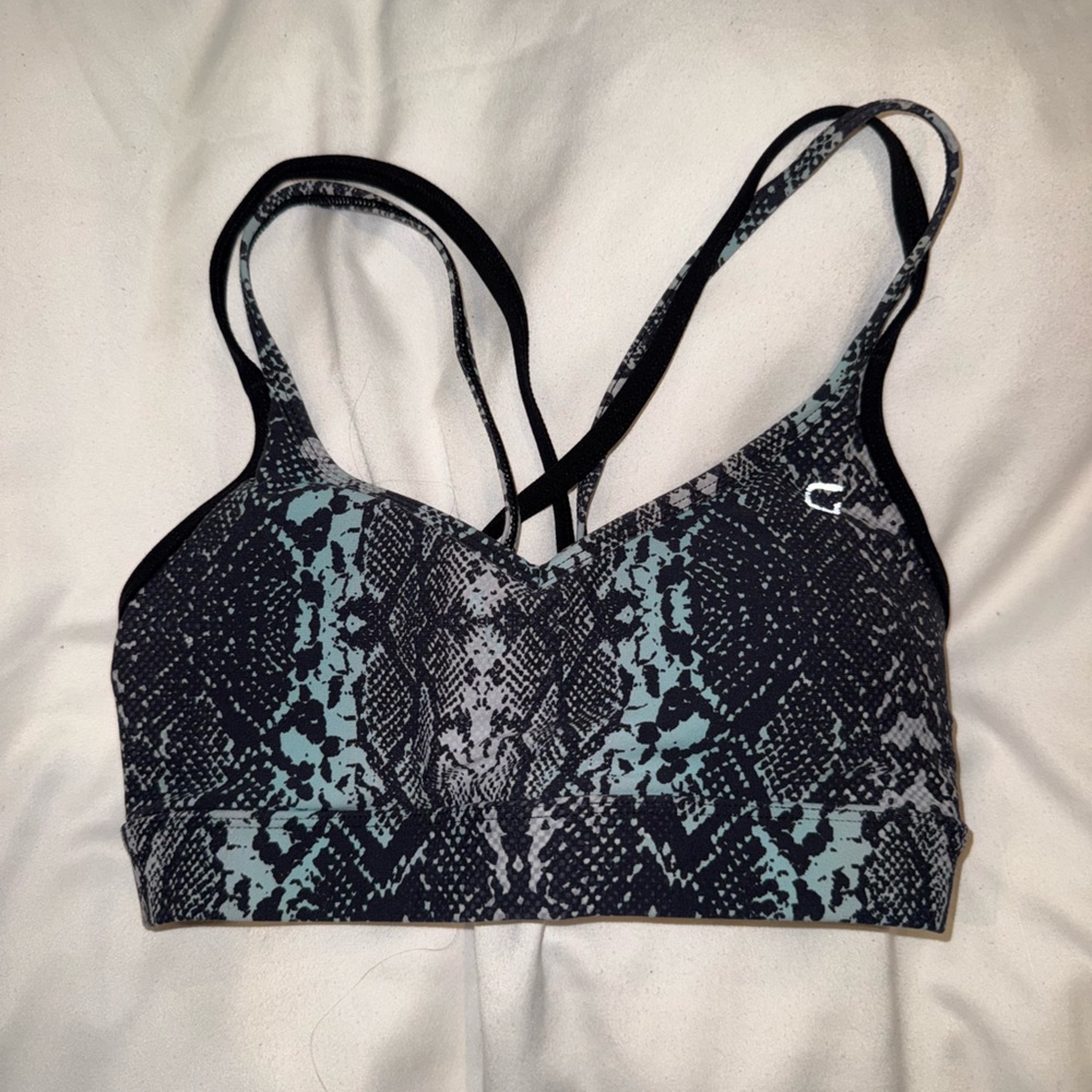 Lorna Jane Black and Gray Snake Print Bra